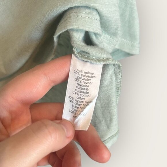 Women’s Medium Short Sleeve Top - Picture 2 of 5